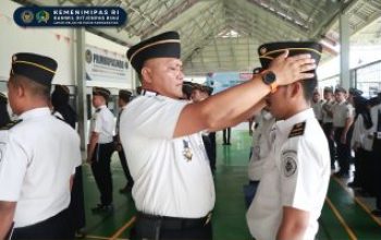 21 Pegawai Lapas Pasir Pangarayan Terima Kenaikan Pangkat, Satu Raih Penghargaan Pegawai Teladan