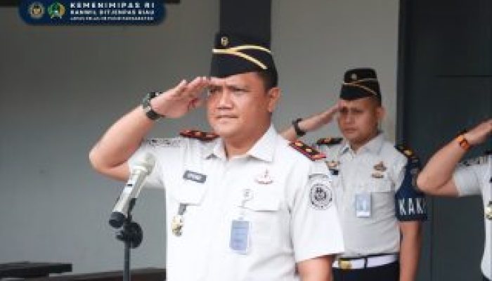 Pimpin Apel Pagi, Kalapas Pasir Pangarayan Berikan Penguatan Agenda Kedinasan kepada Seluruh Pegawai