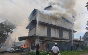 Kebakaran Hebat Hanguskan Puluhan Rumah di Pulau Kijang, 50 Rumah Terbakar