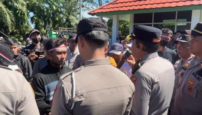Kapolres Kaur Turun Langsung Kawal Aksi UNRAS GMMSB, Pastikan Pengamanan Humanis dan Kondusif