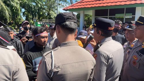 Kapolres Kaur Turun Langsung Kawal Aksi UNRAS GMMSB
