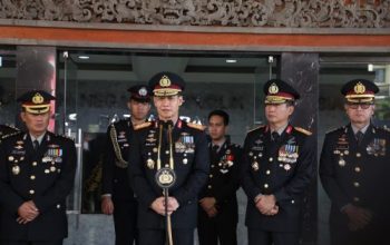 Polda Bali Kirim 5 Truk Bantuan untuk Korban Bencana Alam di NTT