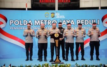 Polda Metro Jaya Kirim 12 Truk Bantuan Kemanusiaan untuk Masyarakat Terdampak Gempa NTT