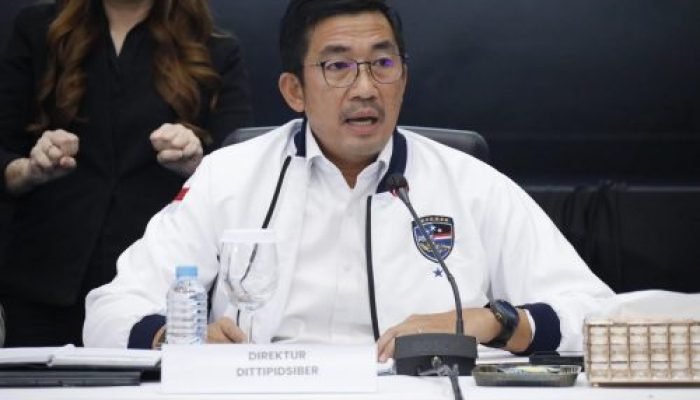 Bareskrim Polri Bongkar Praktik Live Streaming Pornografi di TikTok dan Tevi, Enam Tersangka Diamankan
